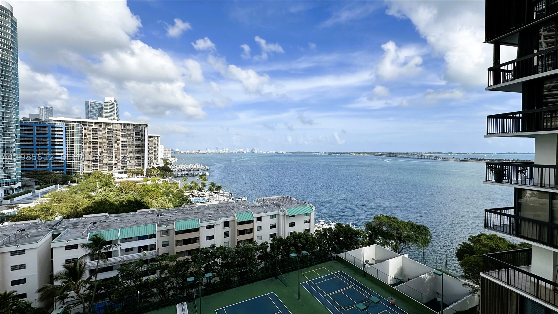 2333 Brickell Ave 1009 — photo