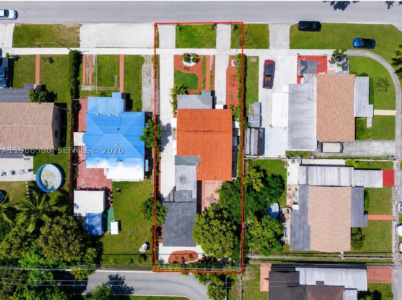 52 E 50th Place, Hialeah, FL 33013 — photo 2