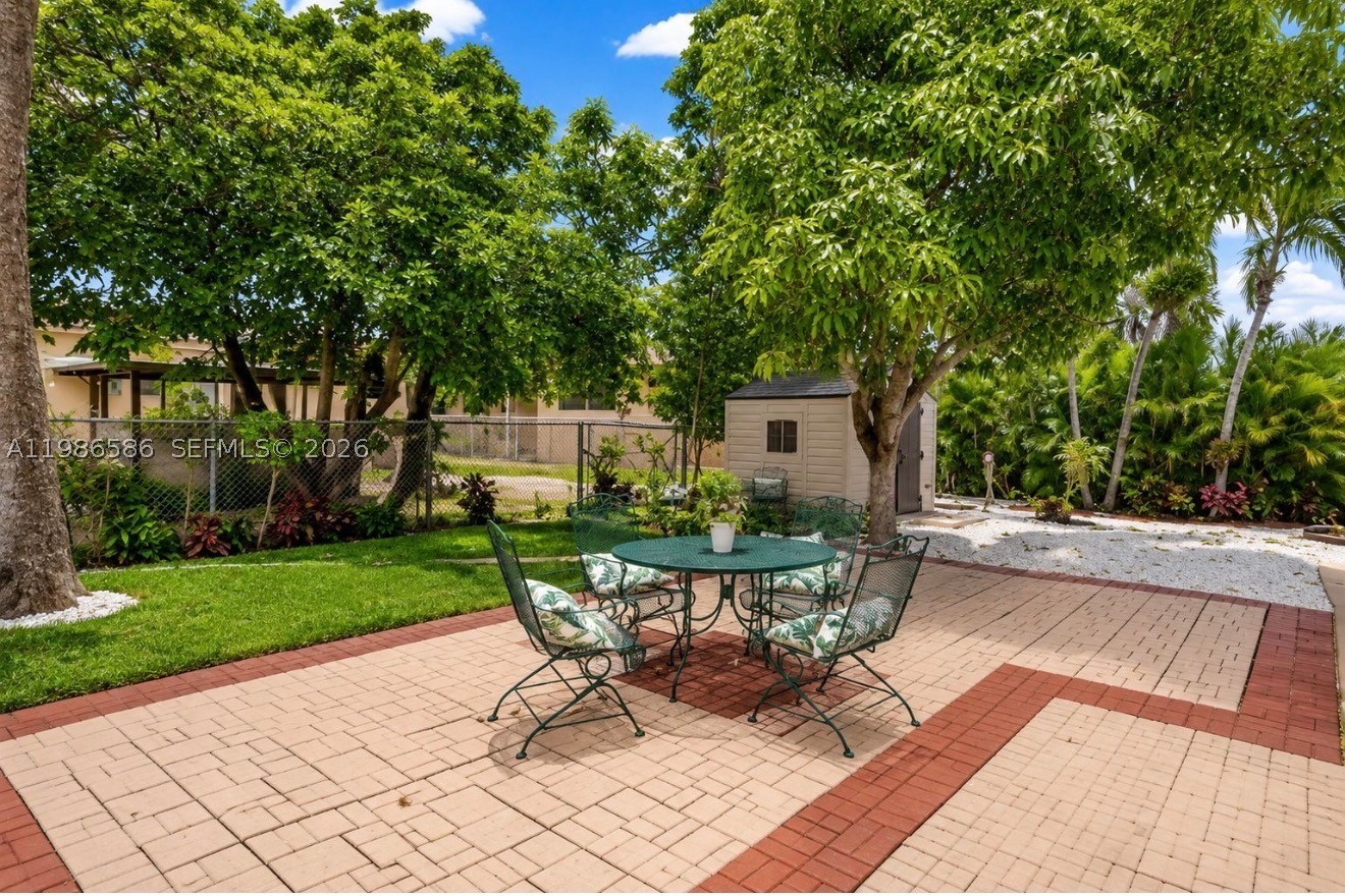 52 E 50th Place, Hialeah, FL 33013 — photo 3