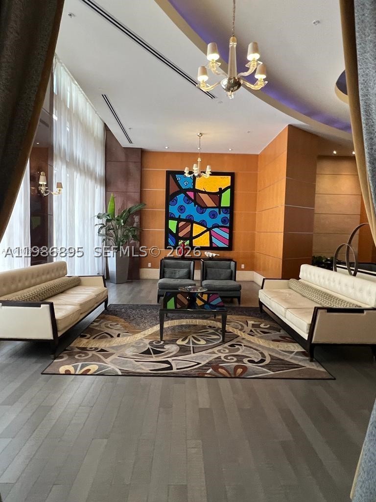253 NE 2nd St 3806 — photo