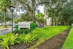 6700 Cypress Rd 409 — photo