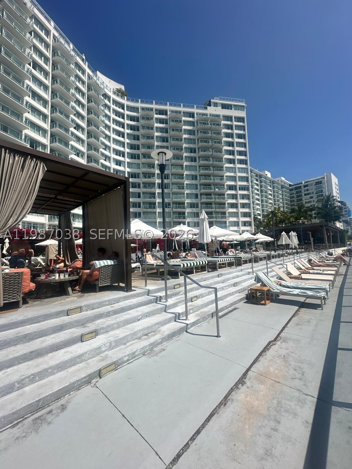 1100 West Ave 1606 — photo