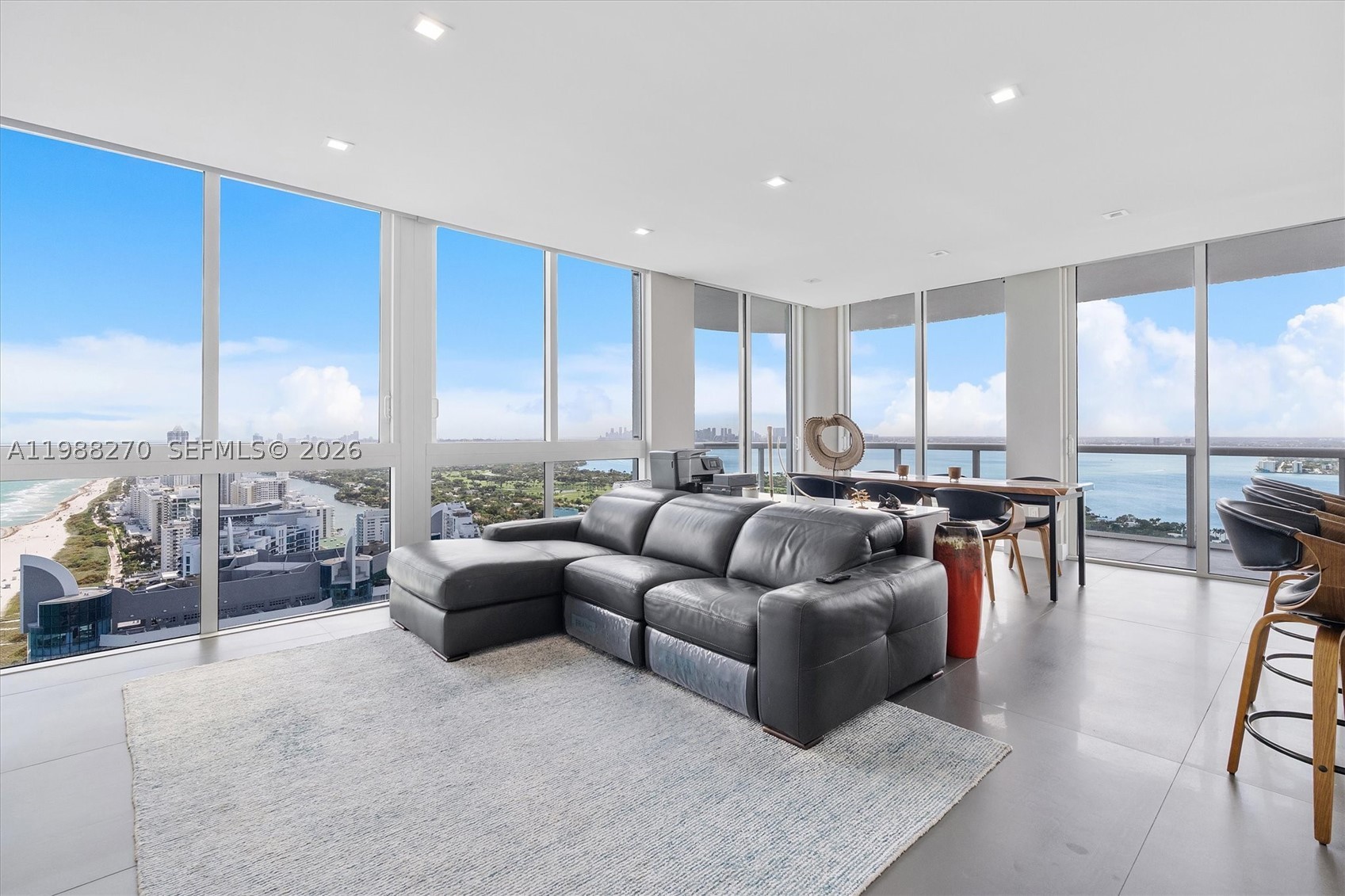 6365 Collins Ave 4307 — photo