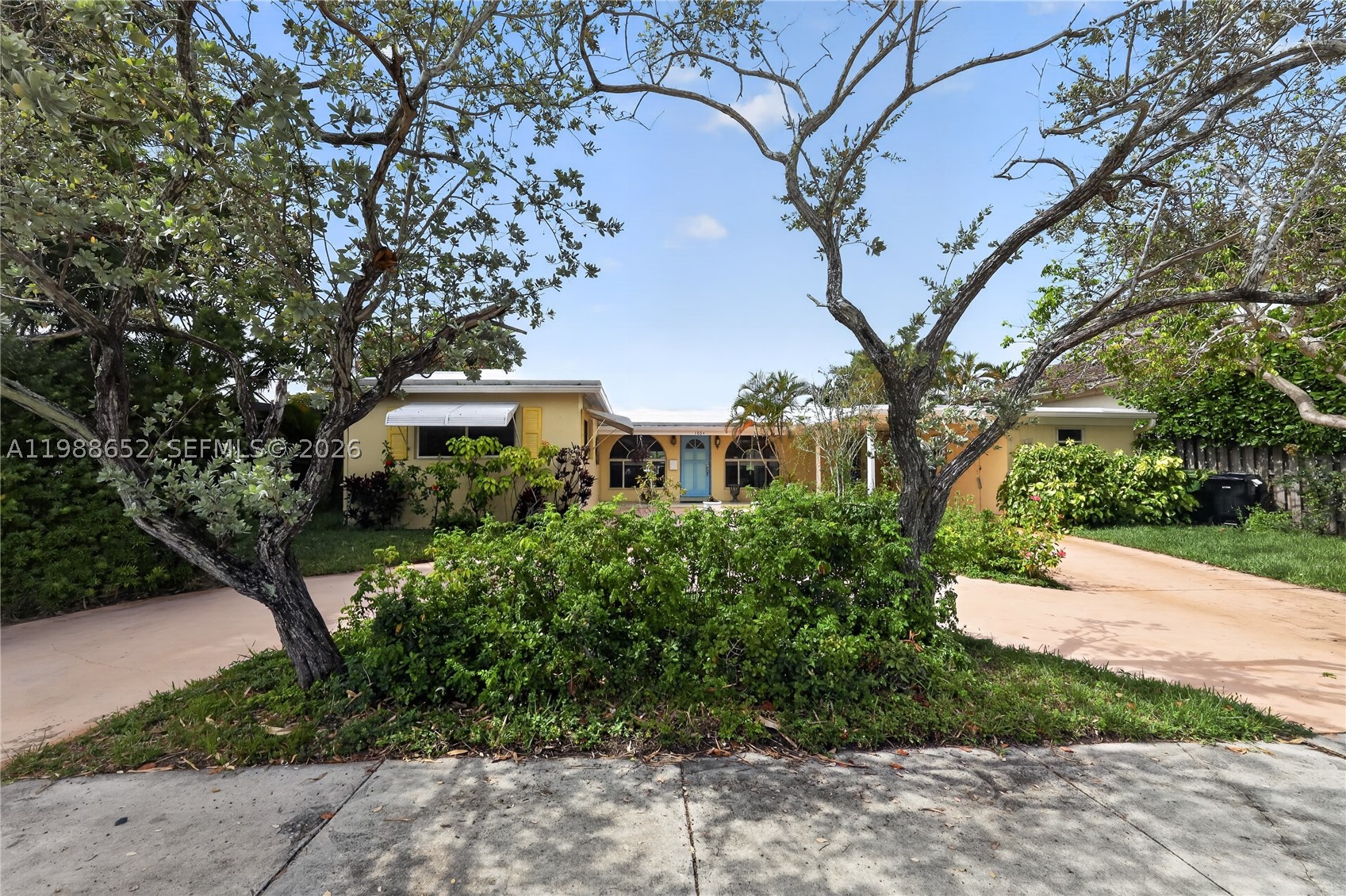 1004 Mandarin Isle — photo