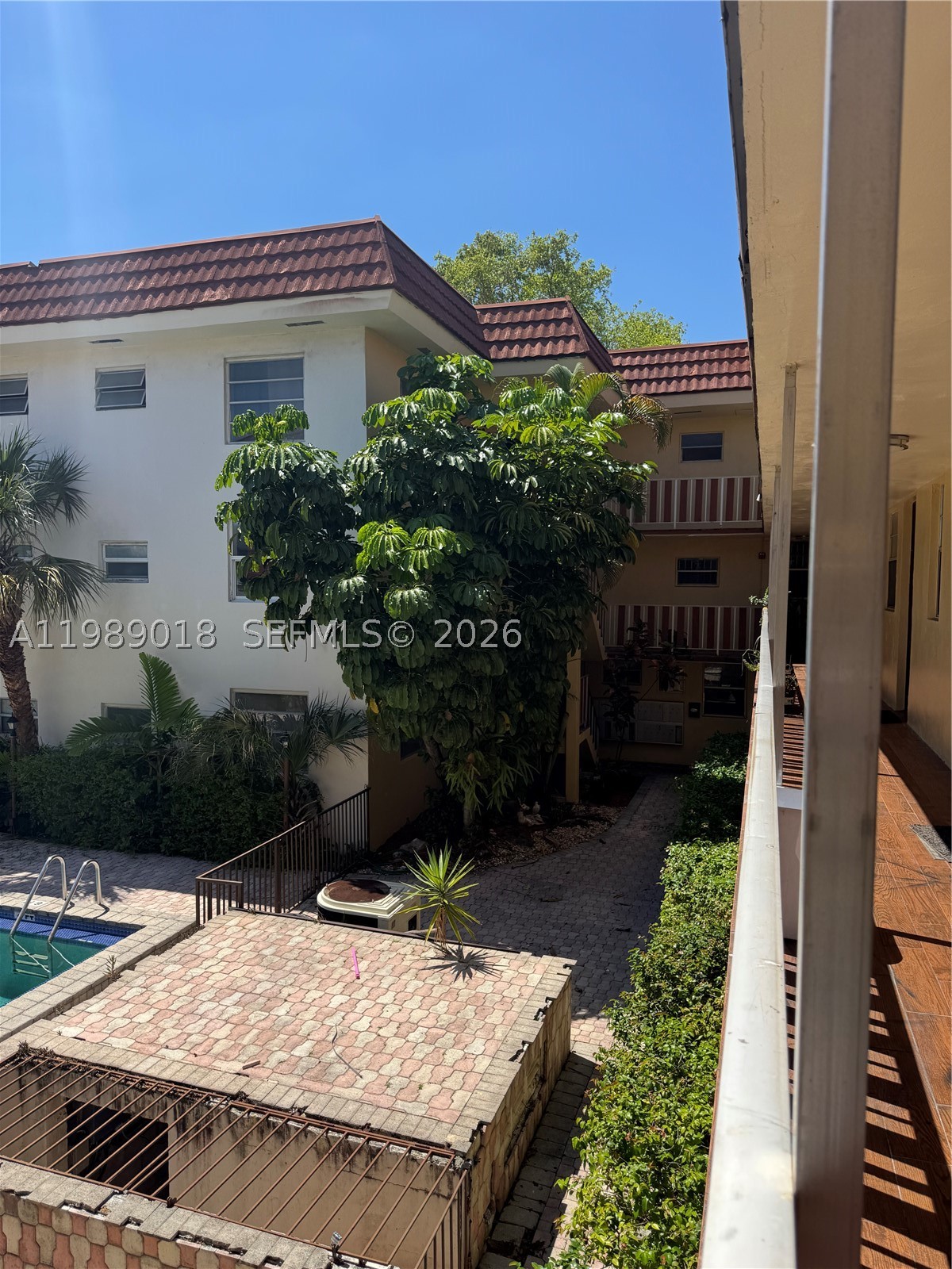 13655 NE 10th Ave 208 — photo