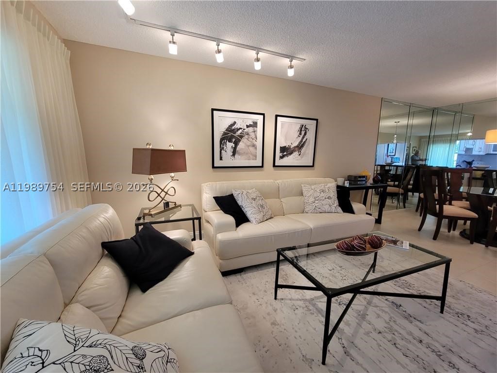 3774 Inverrary Blvd 103P — photo