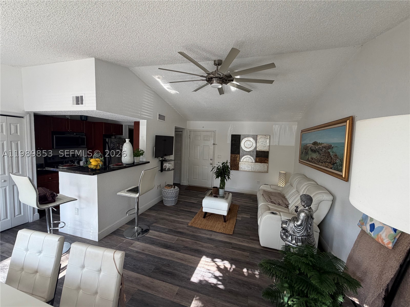 10670 SW 156th Pl 308 — photo