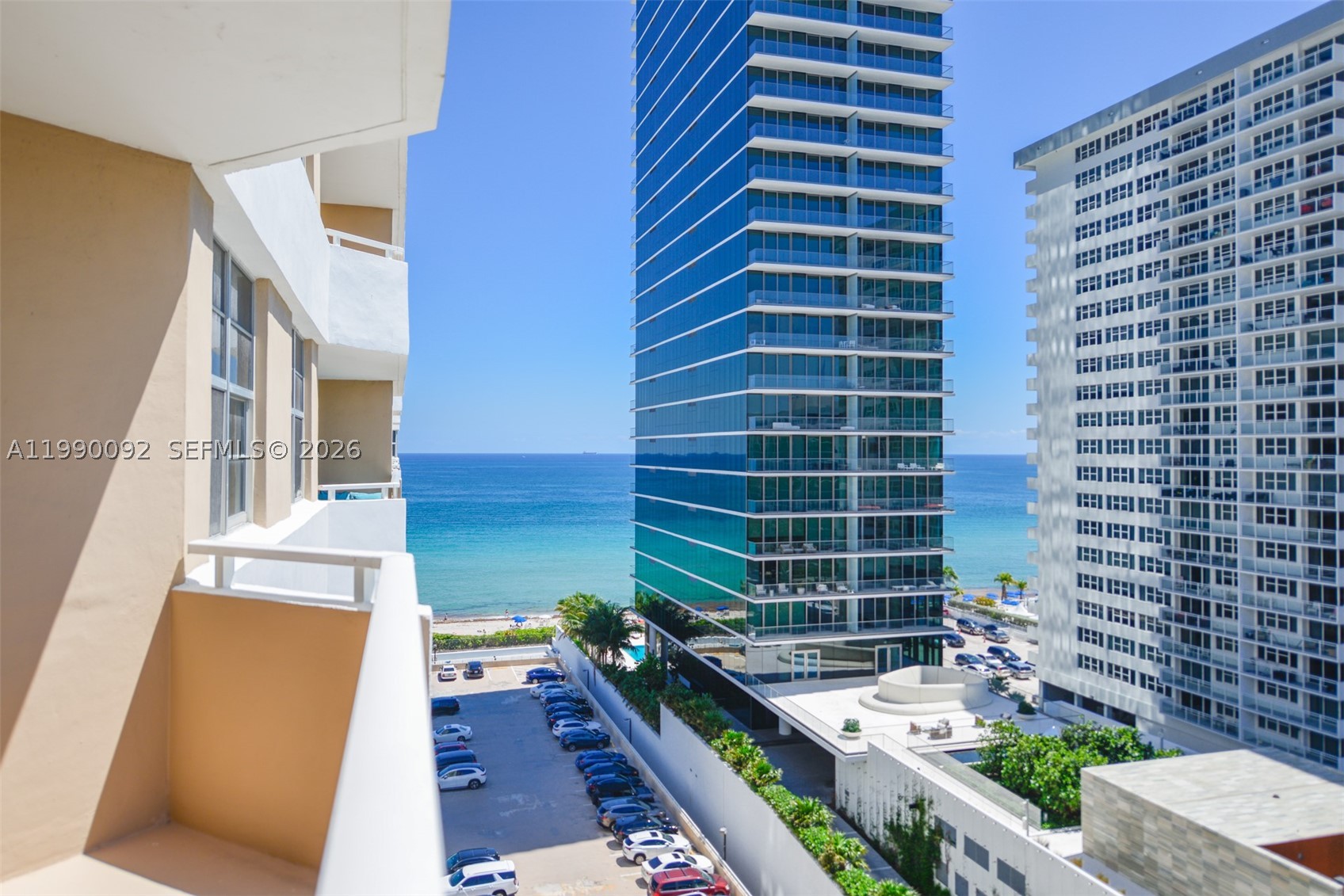 1980 S Ocean Dr 10L — photo