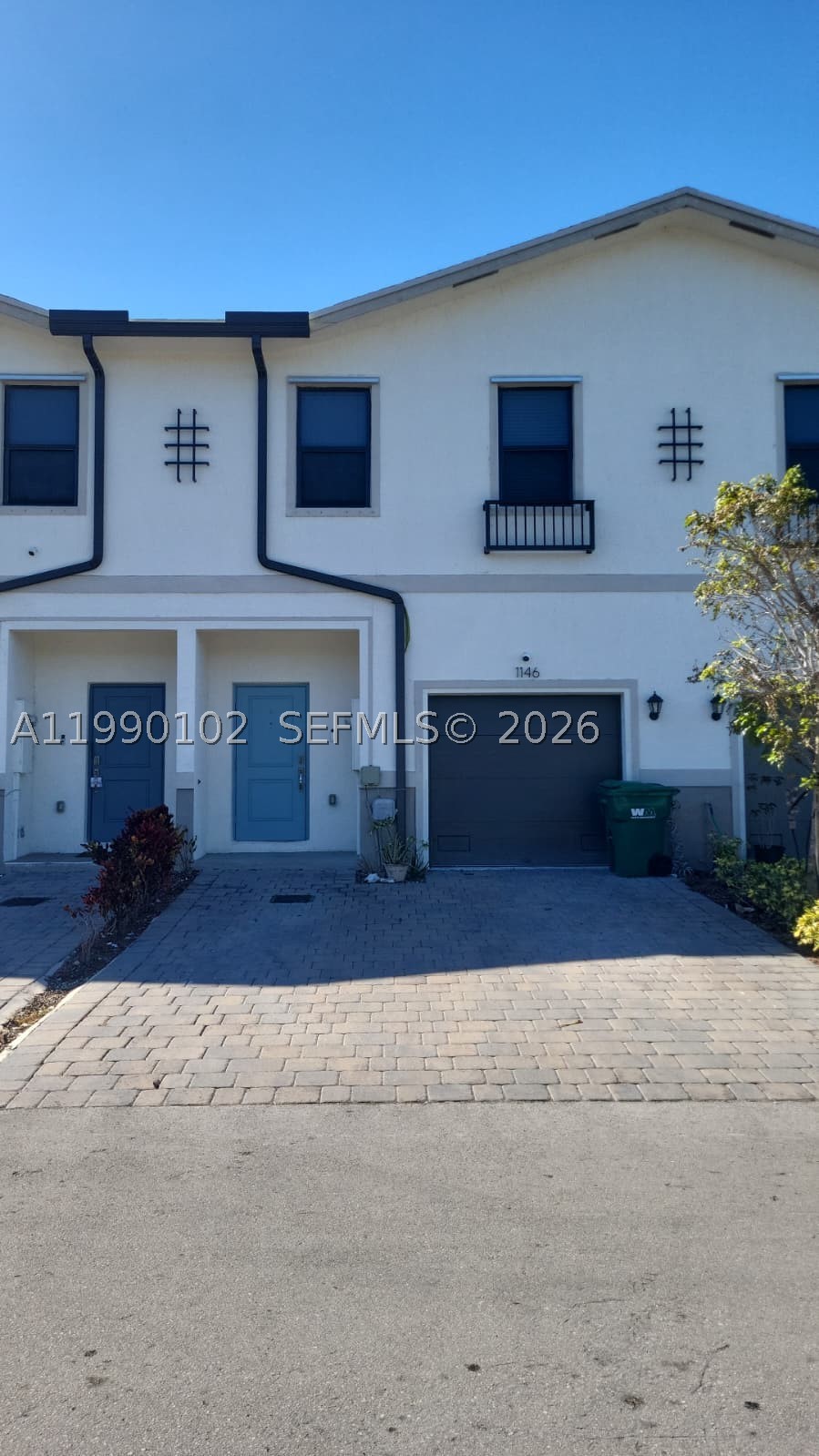 1146 SW 6th Ave — photo