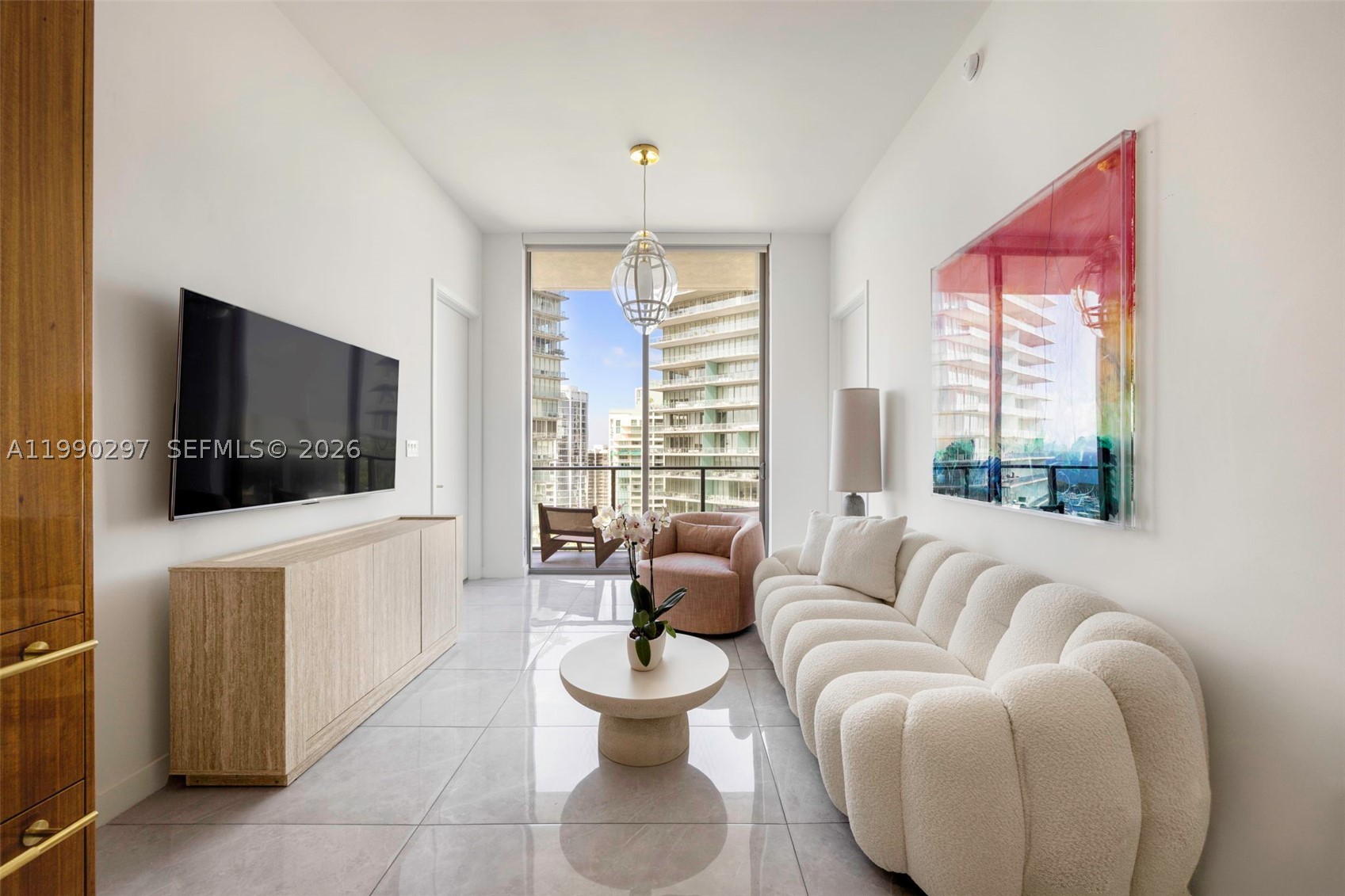 2655 S Bayshore Dr 1505 — photo