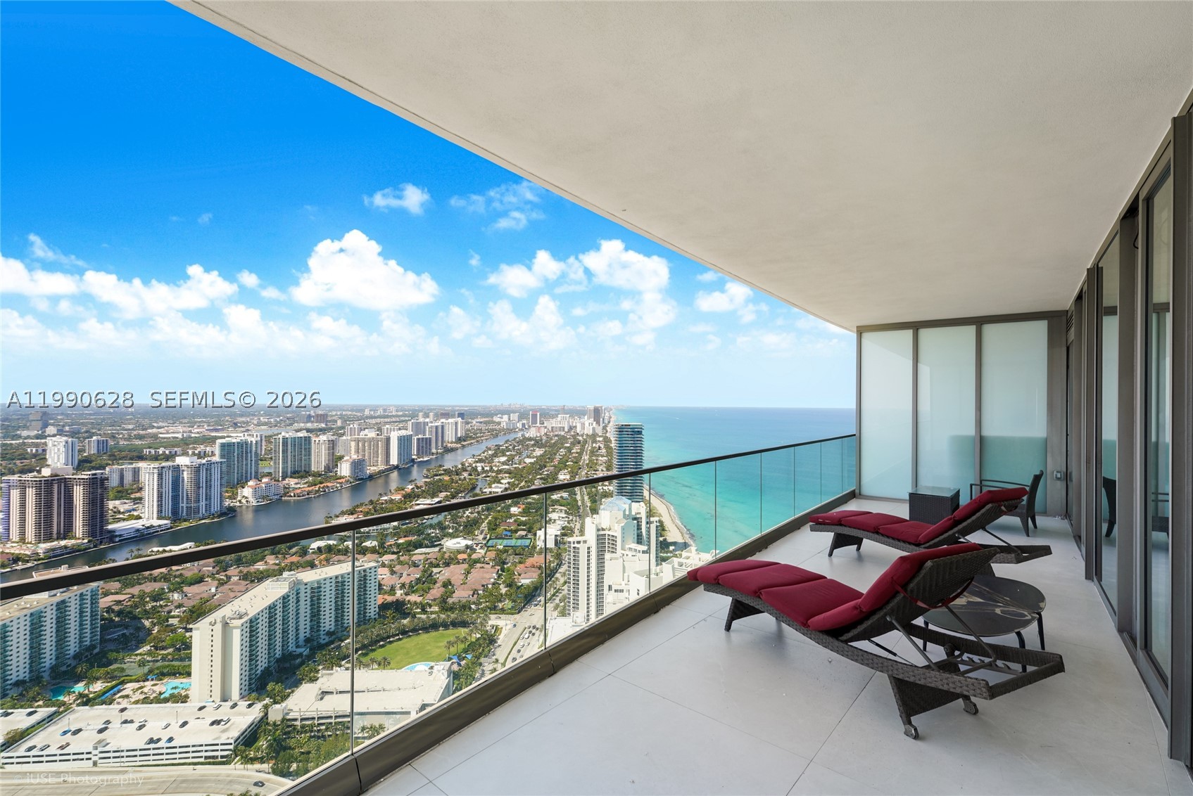 18975 Collins Ave 5103 — photo