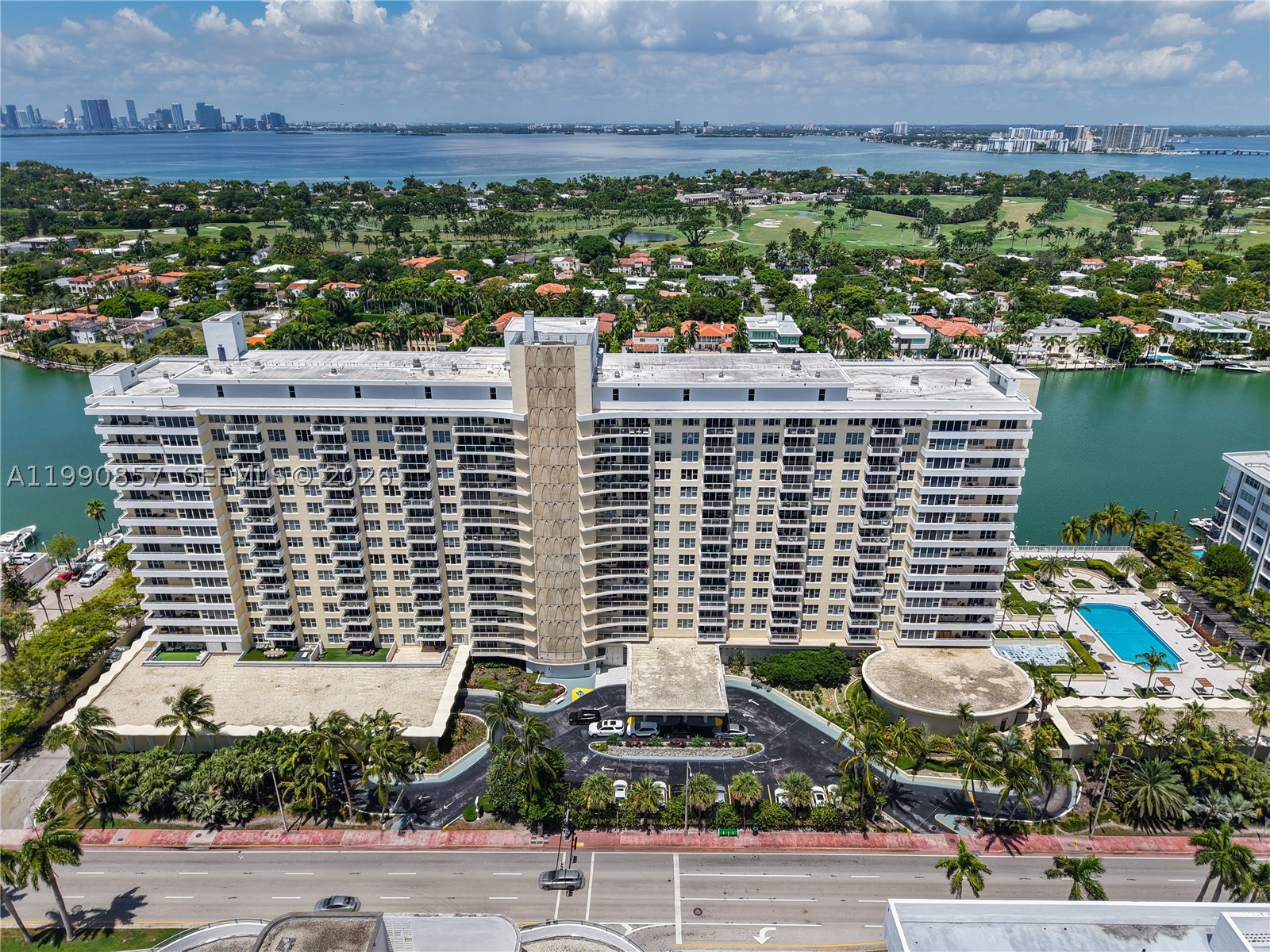 5600 Collins Ave 14K — photo