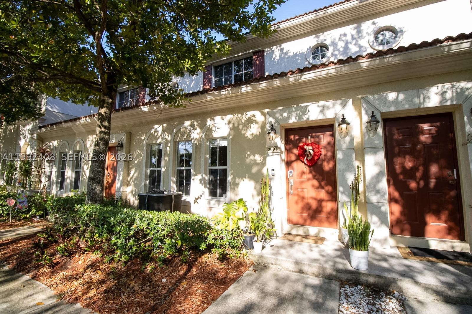 2607 SW 99th Way — photo