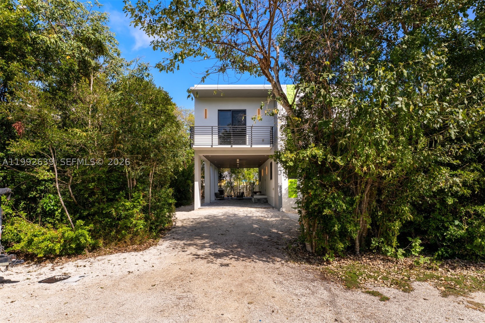 20 Coral Dr — photo