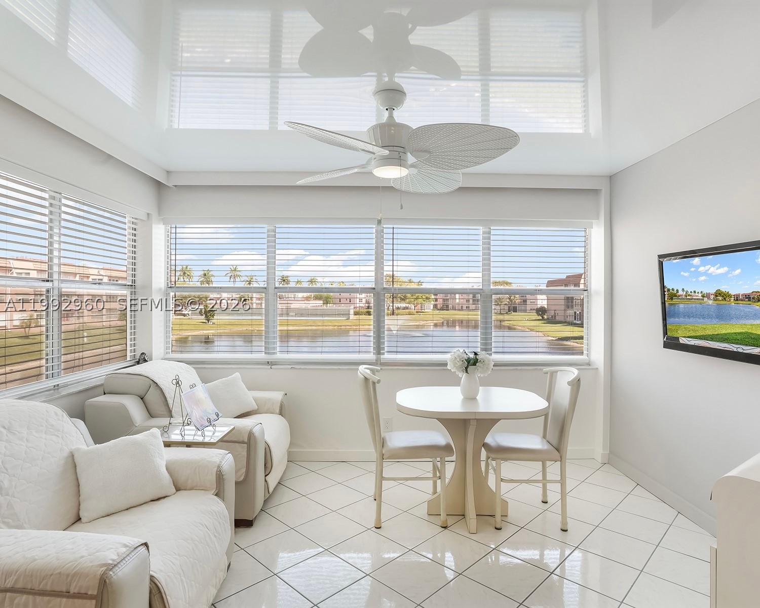9580 Sunrise Lakes Blvd 205 — photo