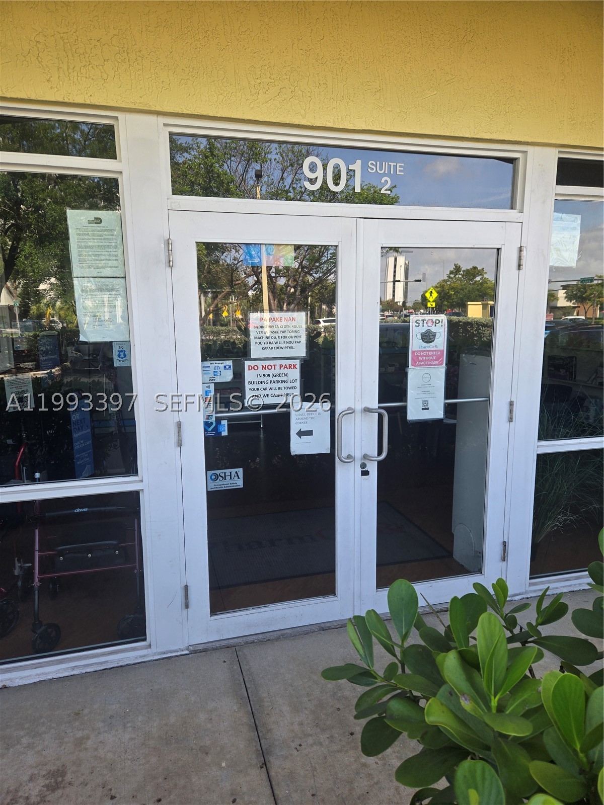 901 N Miami Beach Blvd — photo