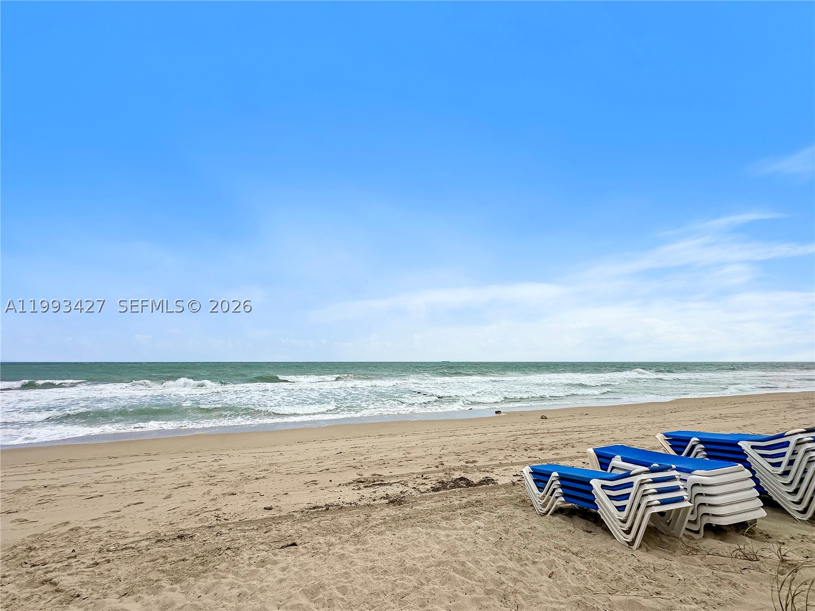 10185 Collins Ave 502 — photo