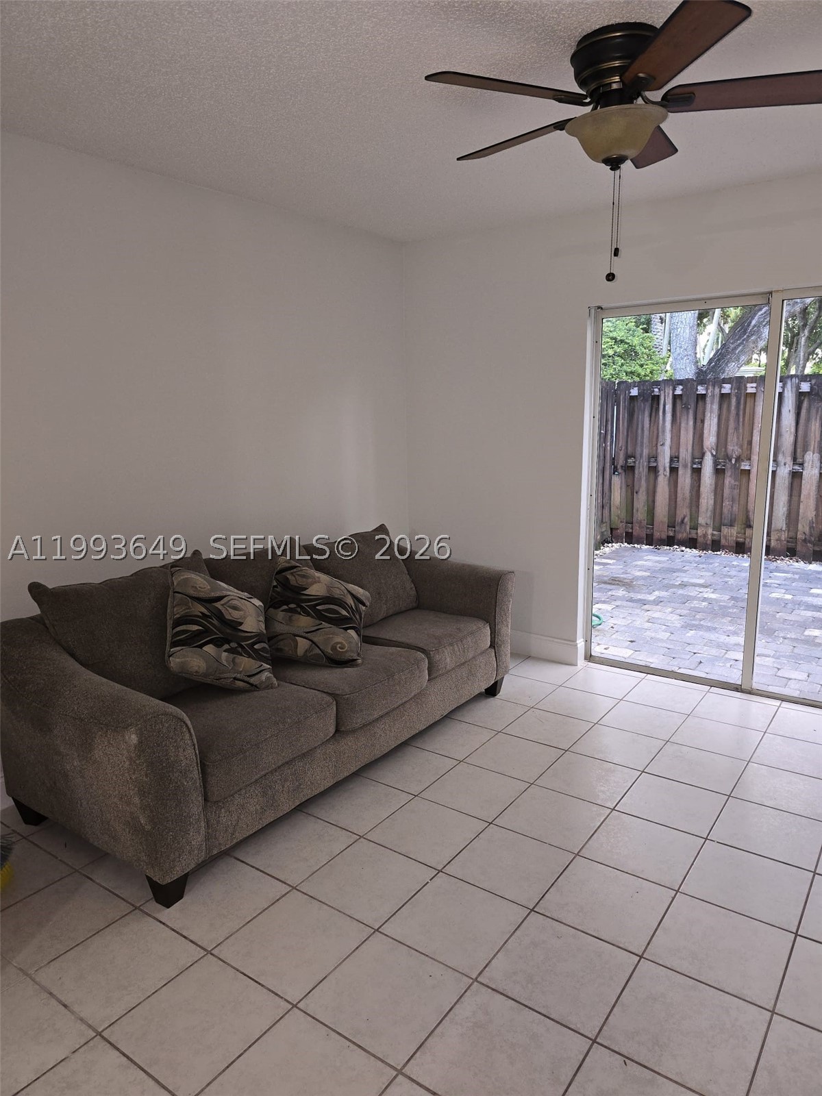 14272 SW 121st Pl 9 — photo