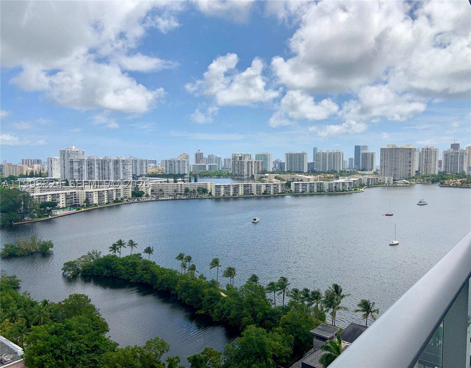17301 Biscayne Blvd 1602 — photo