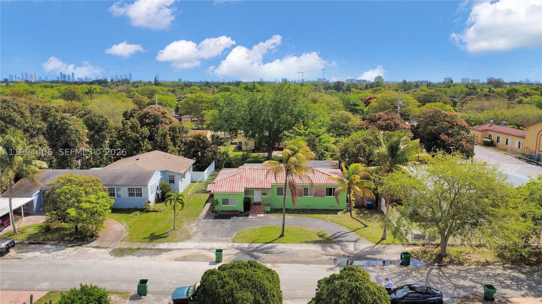 12901 NW Miami Ct — photo