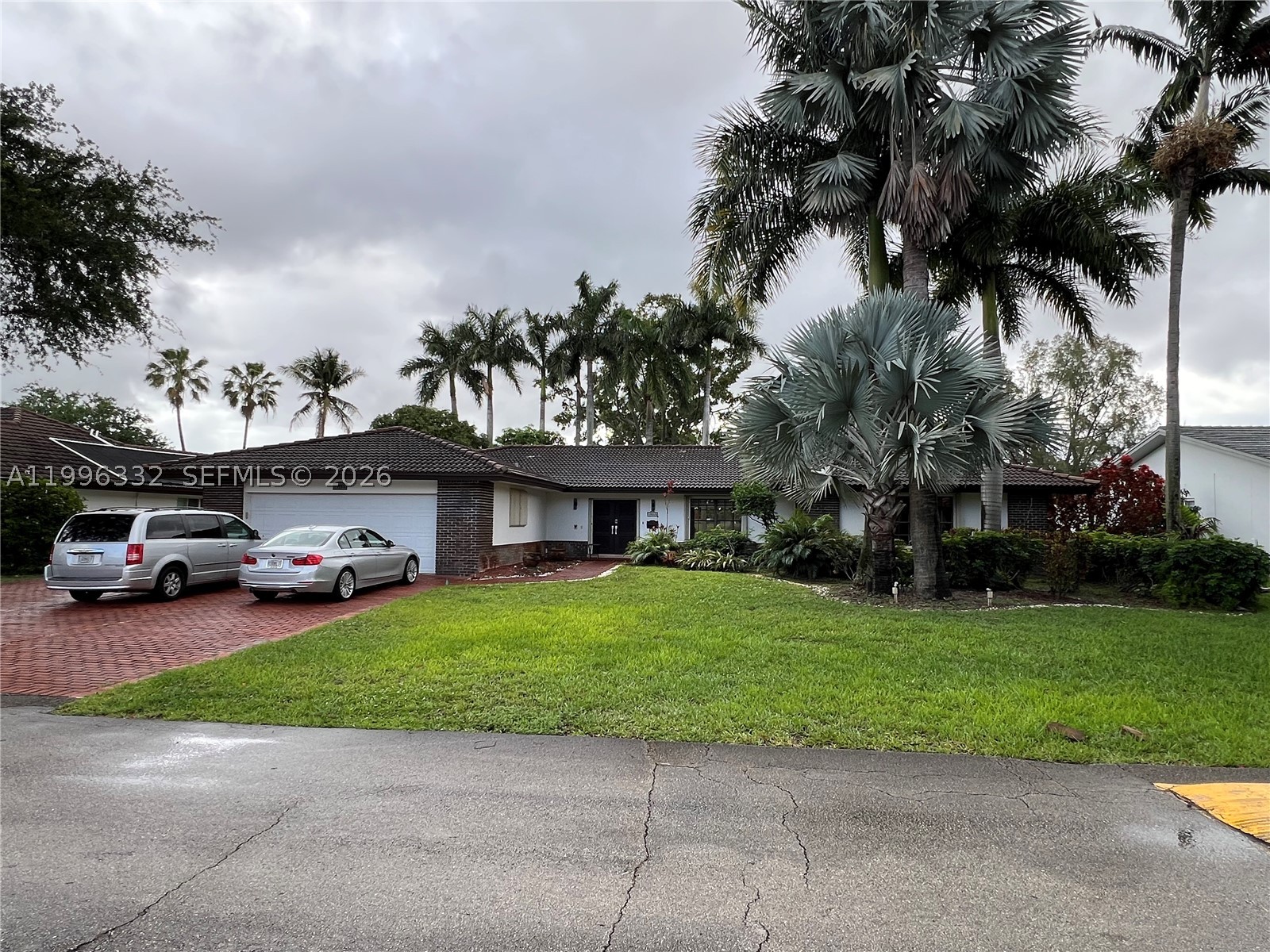 19265 E Saint Andrews Dr — photo