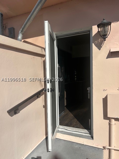 1785 Calais Dr 5 — photo