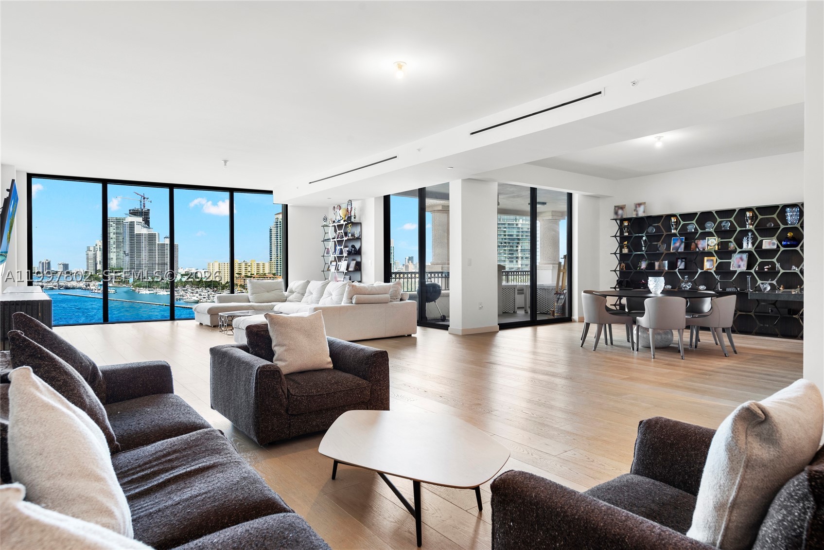 6882 Fisher Island Dr 6882 — photo
