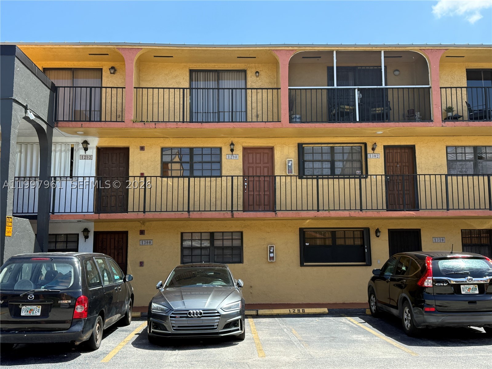 1298 W 51st Pl D-29 — photo