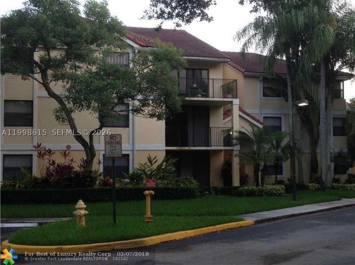 10161 W Sunrise Blvd 102 — photo