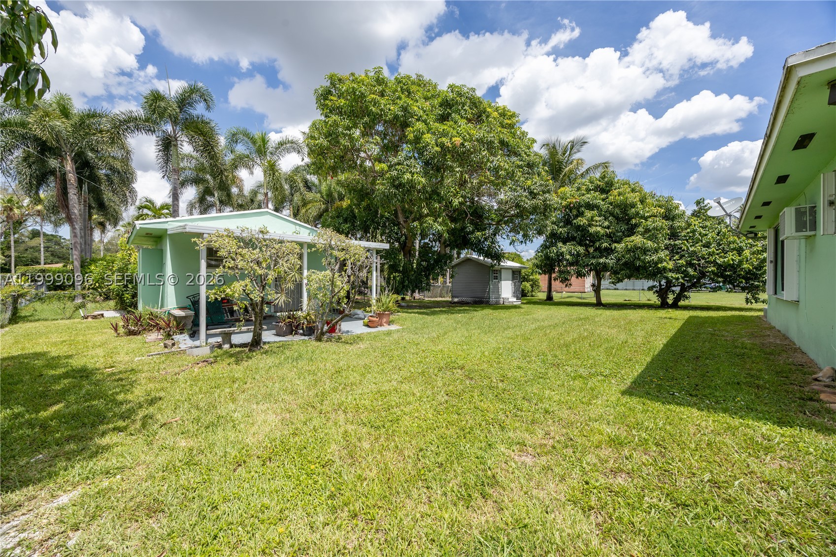11298 NW 21st Ct — photo