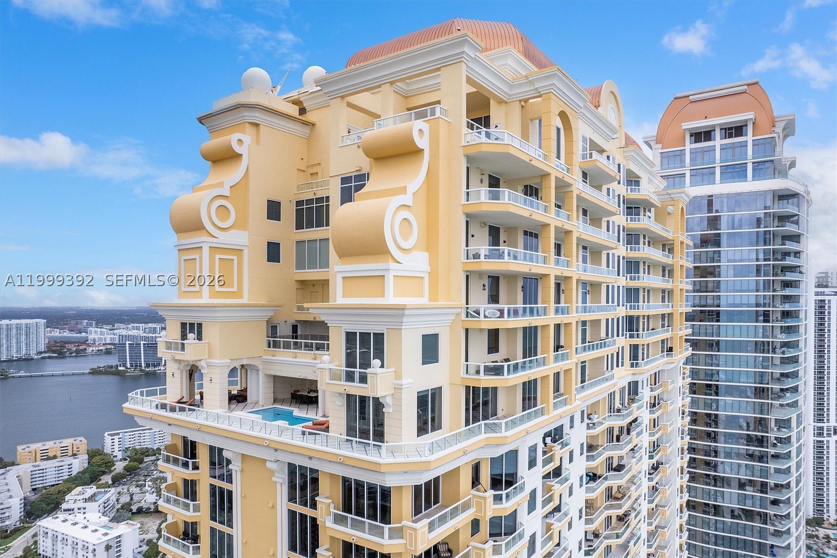 17875 Collins Ave Ph4506 — photo