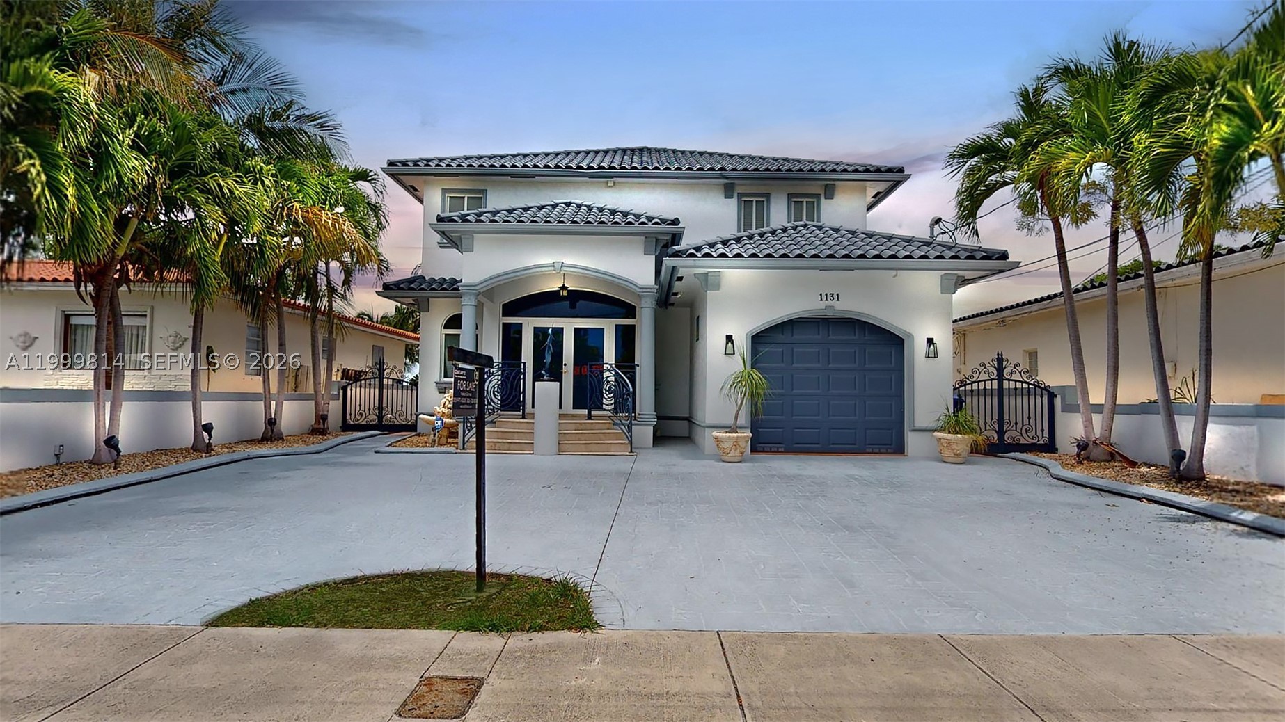 1131 Stillwater Dr — photo