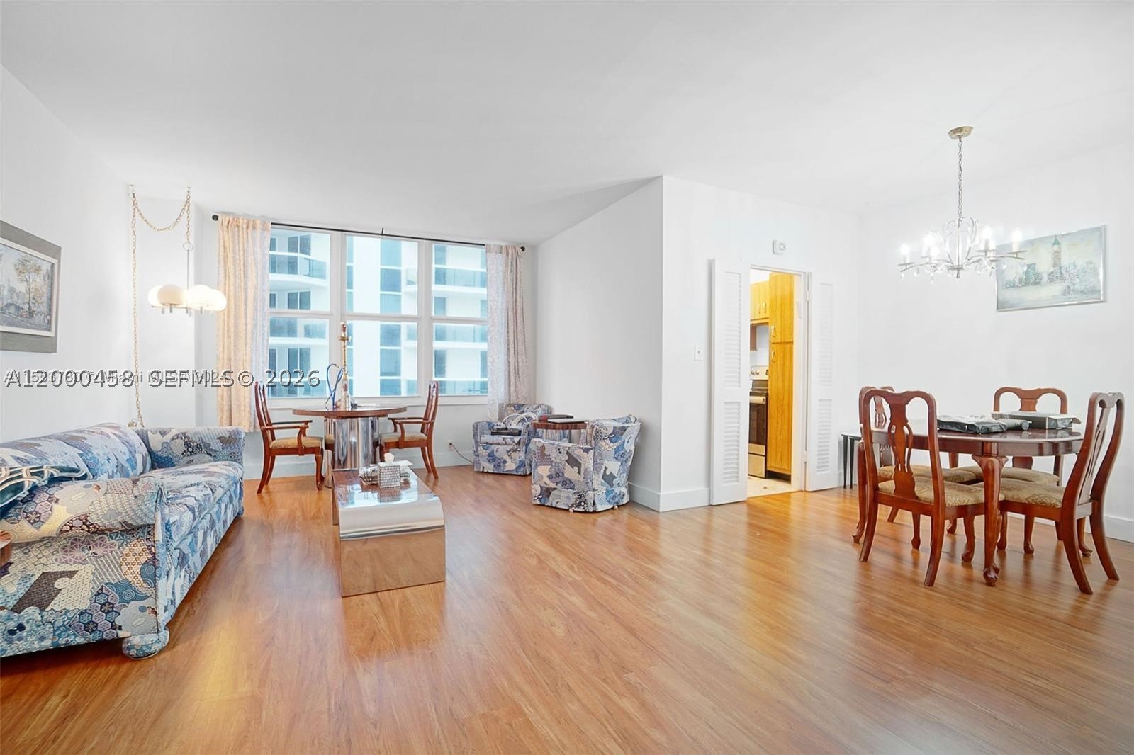 4747 Collins Ave 1108 — photo