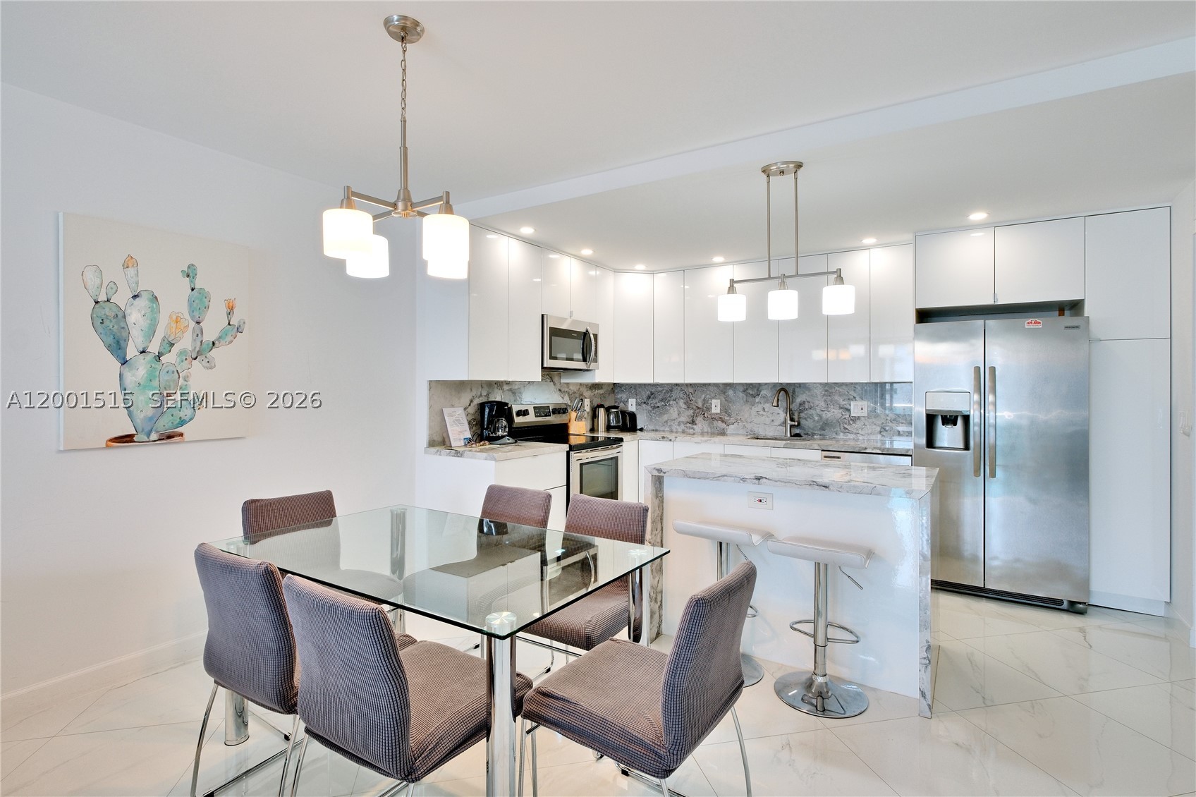 19370 Collins Ave 1406 — photo