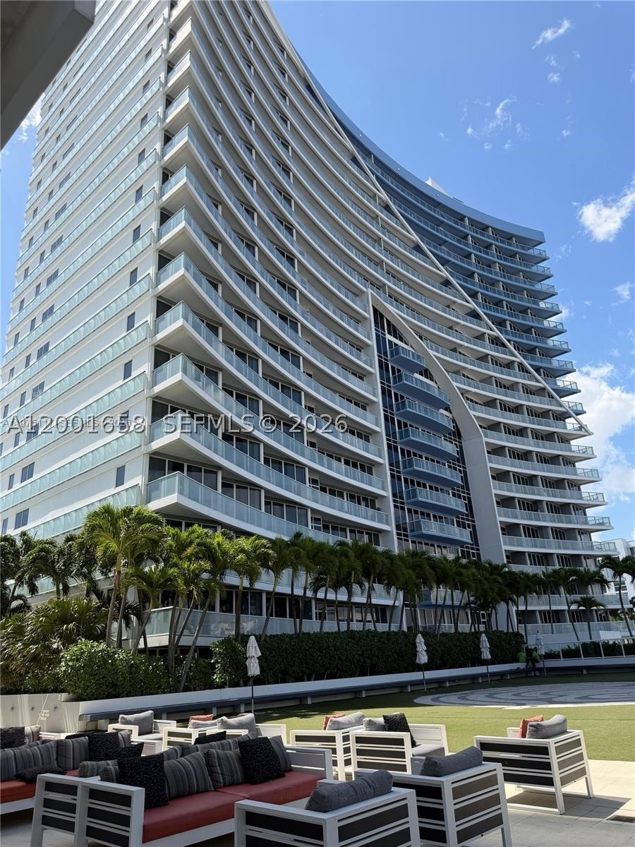 3101 Bayshore Dr 608 — photo