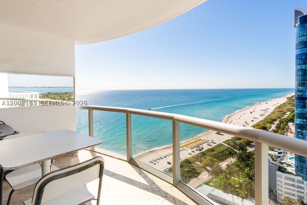 6365 Collins Ave 2306 — photo
