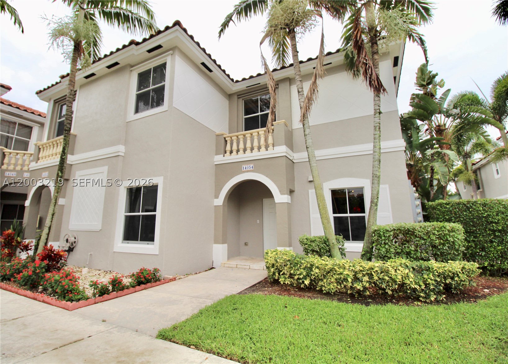 14054 SW 49th St 20 — photo