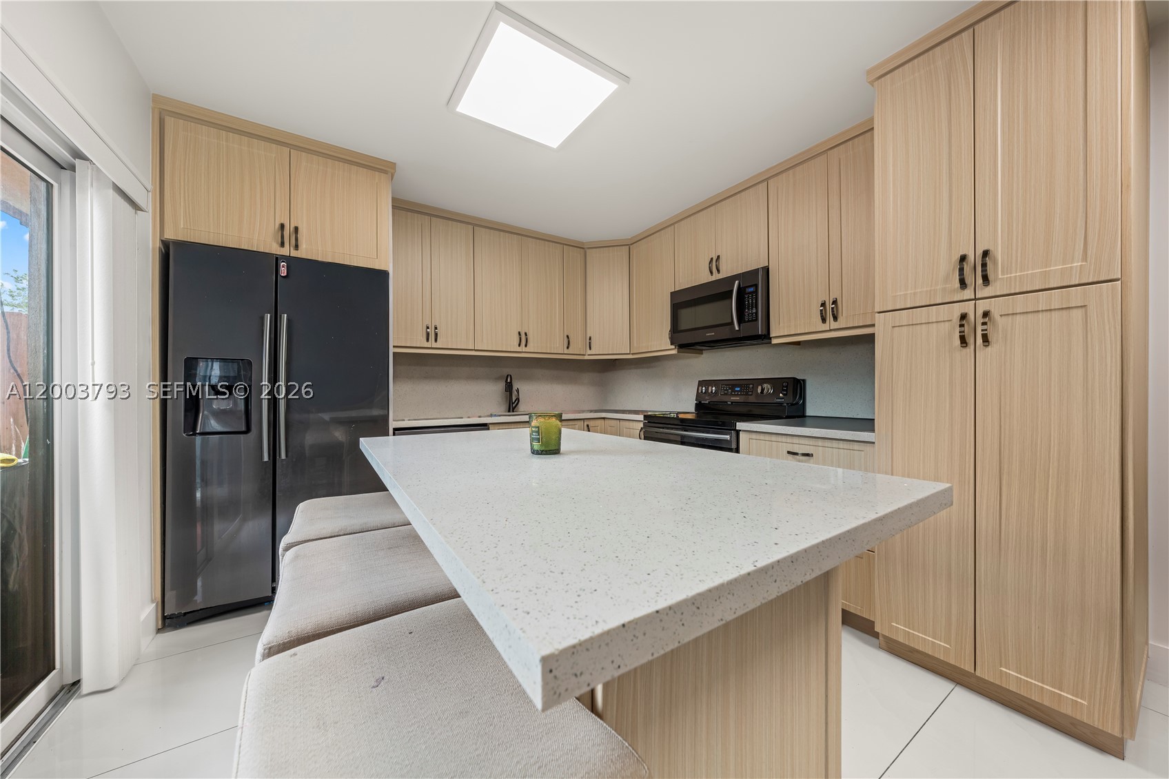 4089 Forest Hill Dr — photo