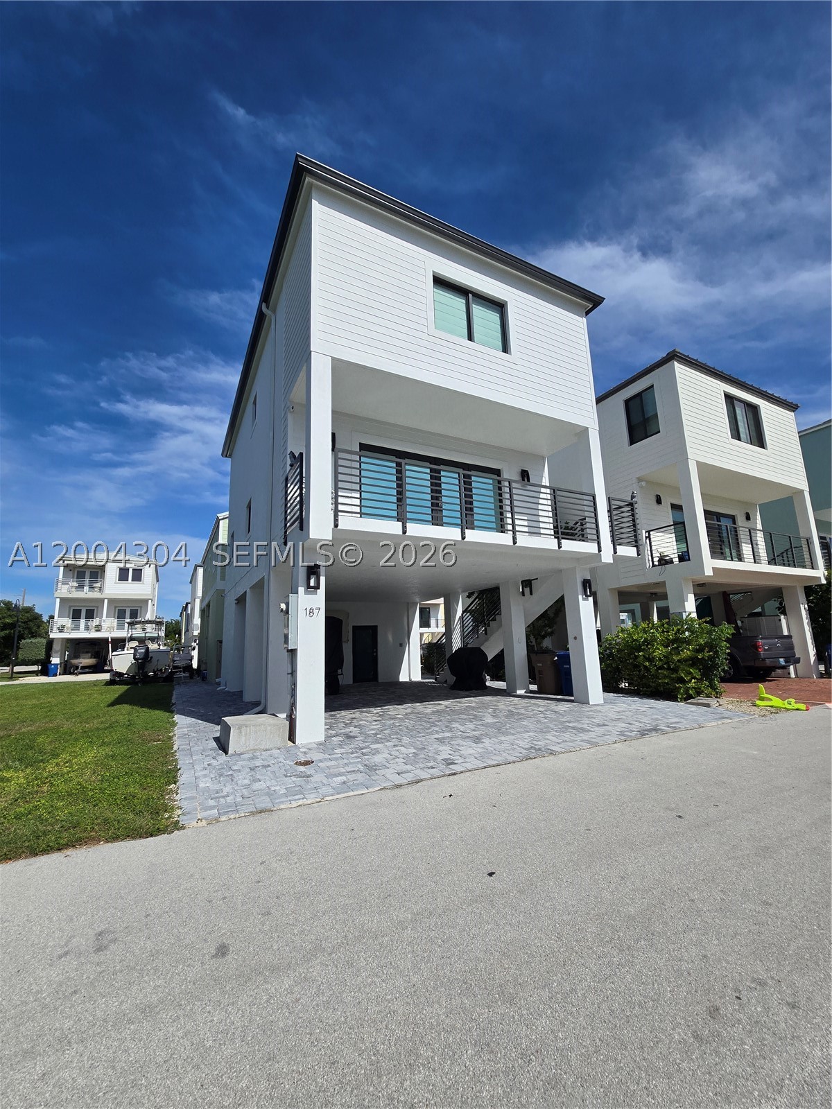 94825 Overseas Hwy #187 — photo