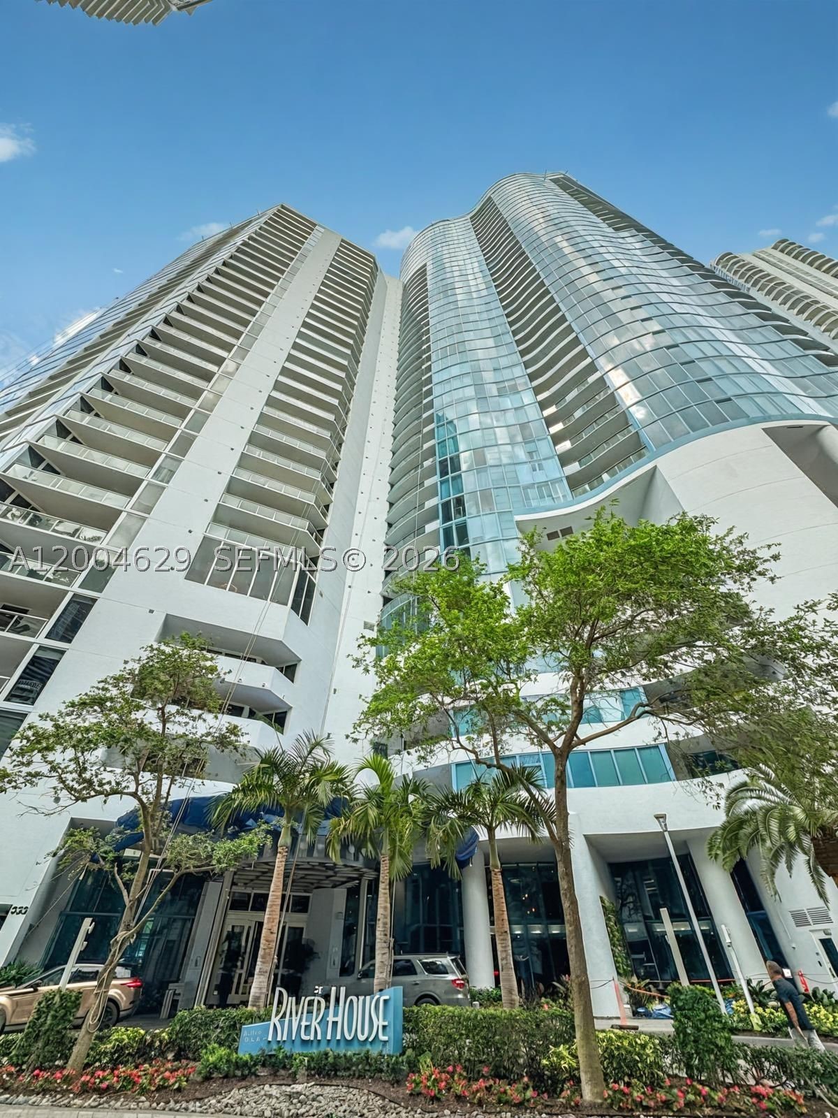 333 Las Olas Way 304 — photo