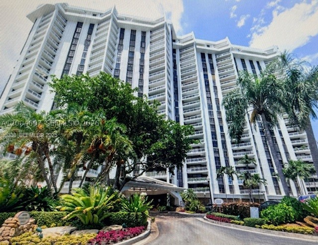 4000 Towerside Ter 1403 — photo