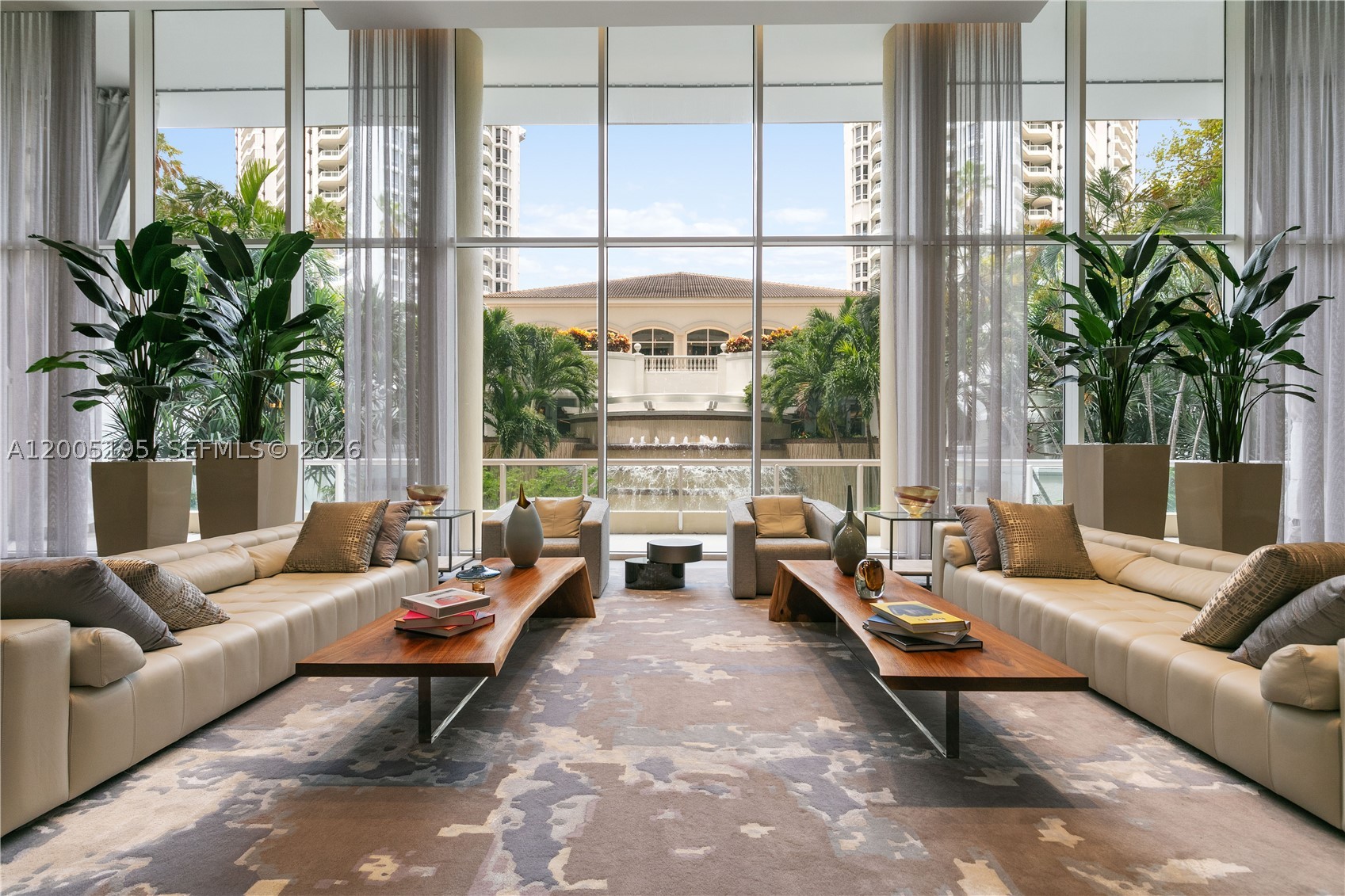21150 Point Pl Lph 2902 — photo
