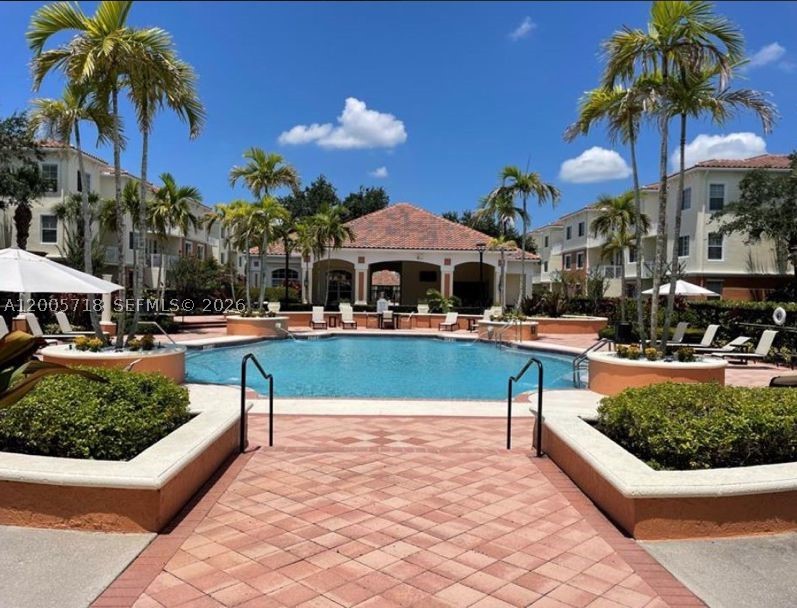 9845 Baywinds Dr 6308 — photo