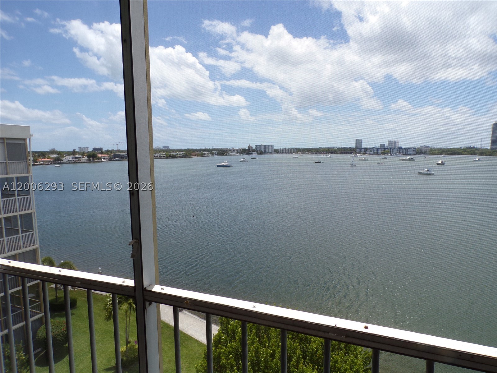 3000 Marcos Dr P609 — photo