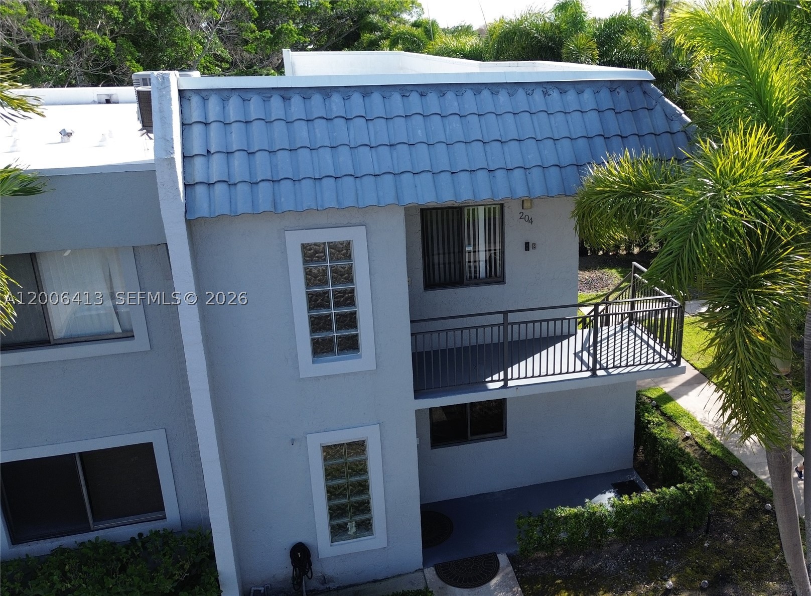 16501 Blatt Blvd 204 — photo