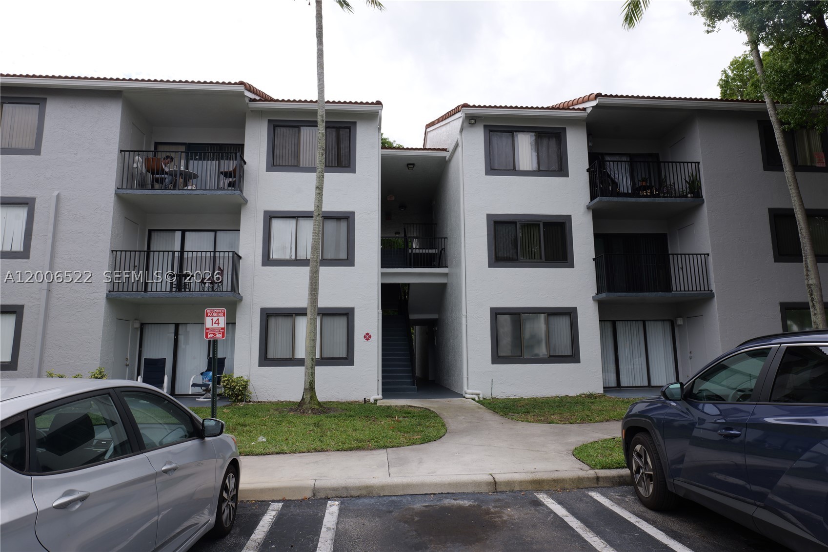 9200 W Atlantic Blvd 1417 — photo