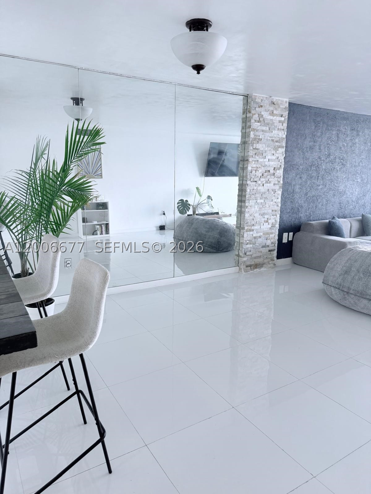 1175 NE Miami Gardens Dr 703 — photo