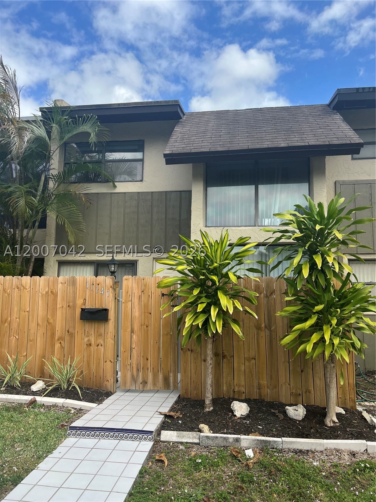 11141 SW 70th Ter — photo