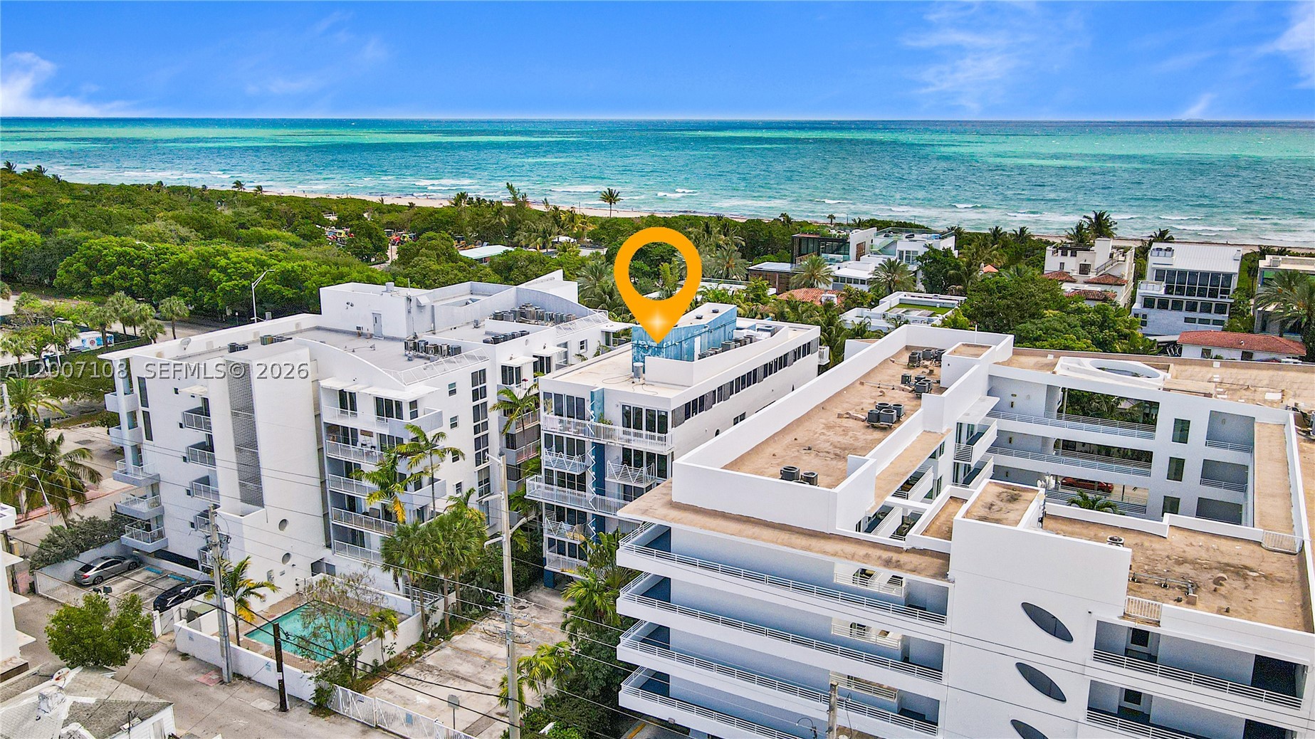7824 Collins Ave 401 — photo