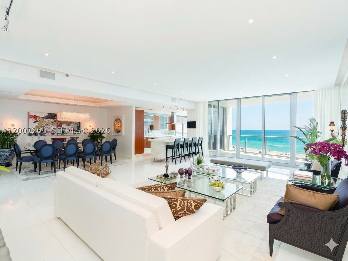 5959 Collins Ave 906 — photo